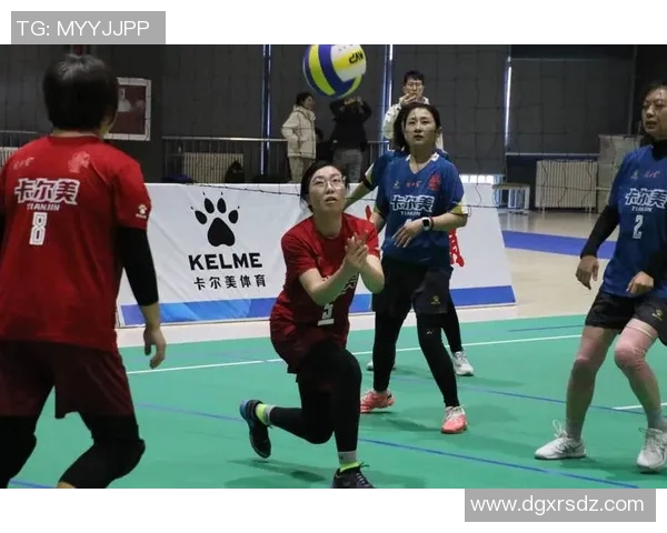 武汉排球队强势领跑排球状态排行榜展现卓越实力与团队精神 武汉排球队强势领跑排球状态排行榜展现卓越实力与团队精神