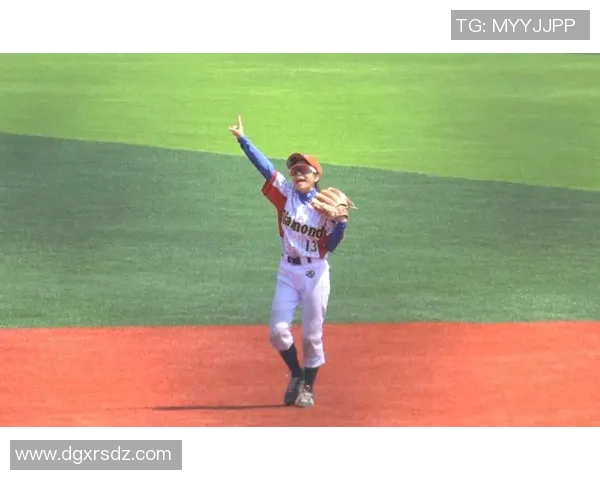 杭州足球队的蜕变之旅:从地方球队到世锦赛舞台的奋斗故事 杭州足球队的蜕变之旅:从地方球队到世锦赛舞台的奋斗故事